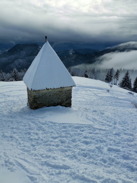 Pohod Sleme-Uršlja gora(1699m)-27.12.2020 - foto