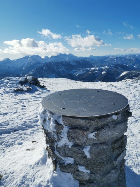 Mitnek-Dom na Peci-Kordeževa glava-13.1.2021 - foto