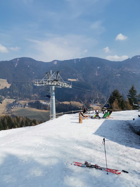 Kranjska Gora-Mojčin dom-Cipernik-27.3.2021 - foto