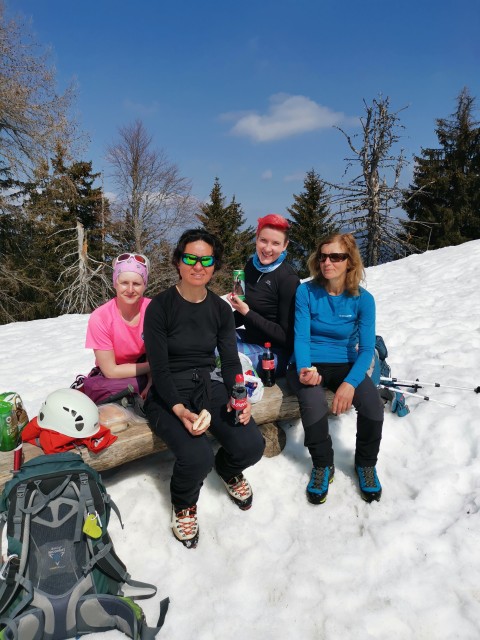 Kranjska Gora-Mojčin dom-Cipernik-27.3.2021 - foto