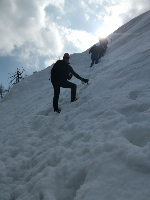 Kranjska Gora-Mojčin dom-Cipernik-27.3.2021 - foto