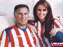 Jacqueline Bracamontes - foto