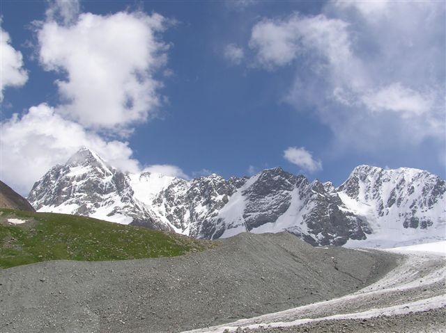 LAPANJA - KIRGIZIJA 2004 - foto povečava