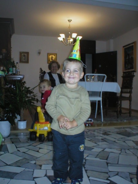 Jan-moj 2.rojstni dan
(september 2005) 