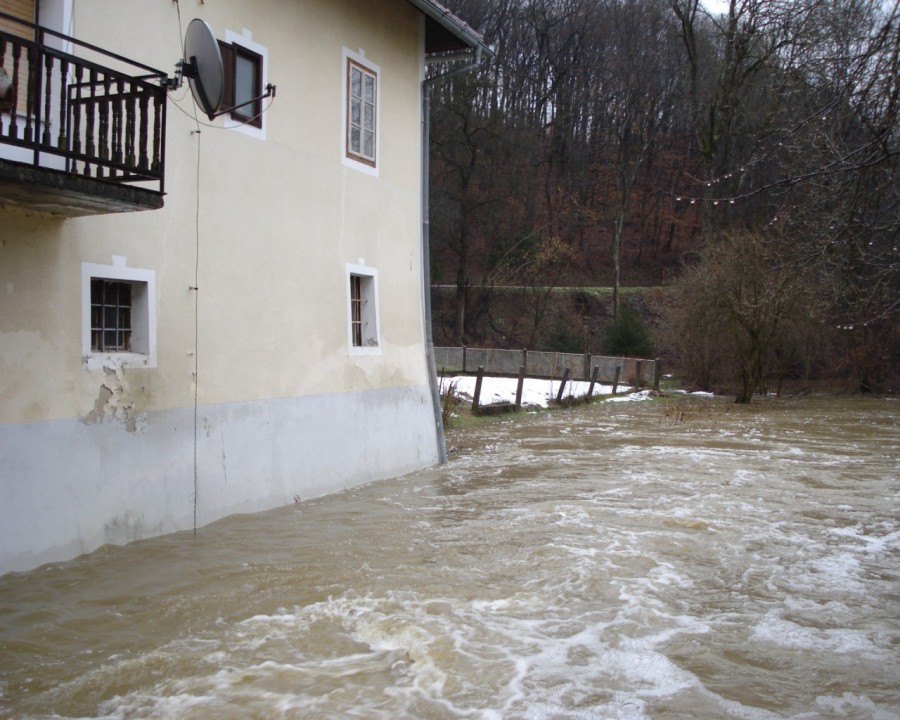 Poplave 2009 - foto povečava
