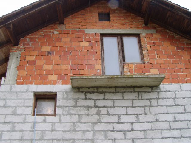 Hiša 2 - foto