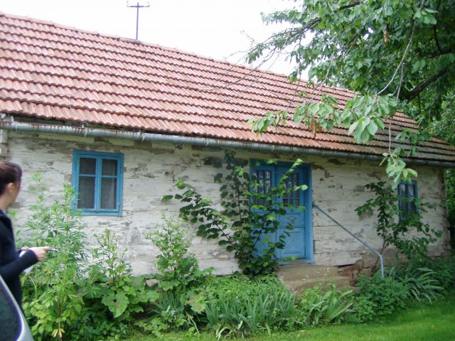 Stara kmečka hiša-brunarica - foto