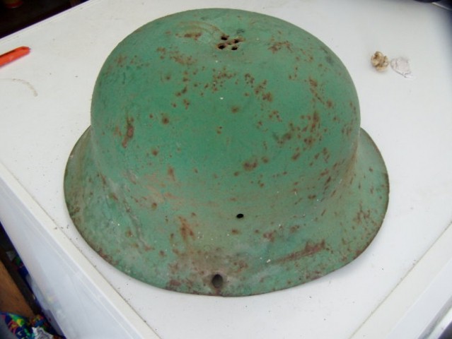 Avstroogrska čelada Berndorf-najdena na Krasu-Soška fronta