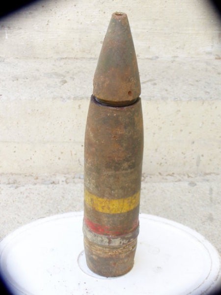 Izstrelki -granate & bombe - foto