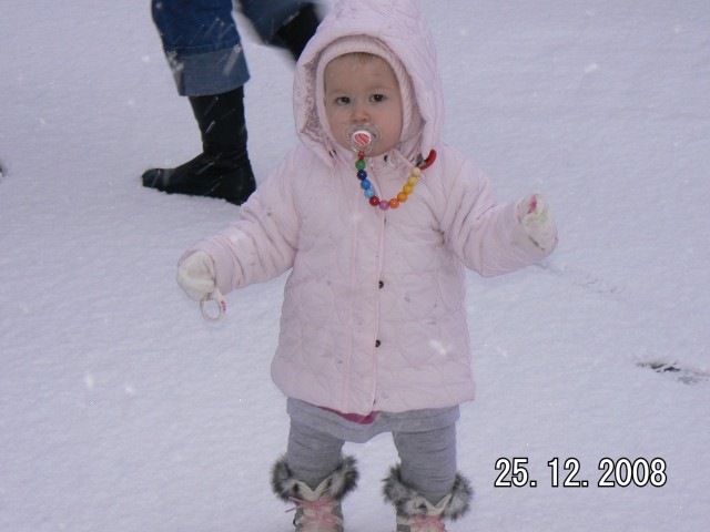 EMA 16. mesec - foto