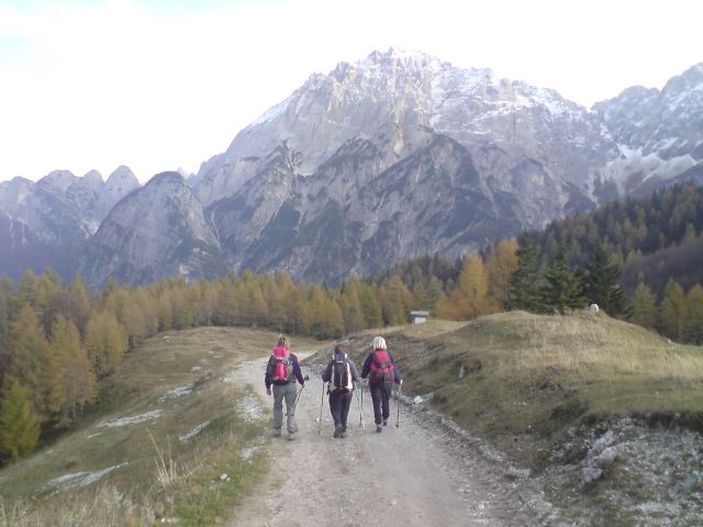 Poldašnja špica 28.10.2009 - foto