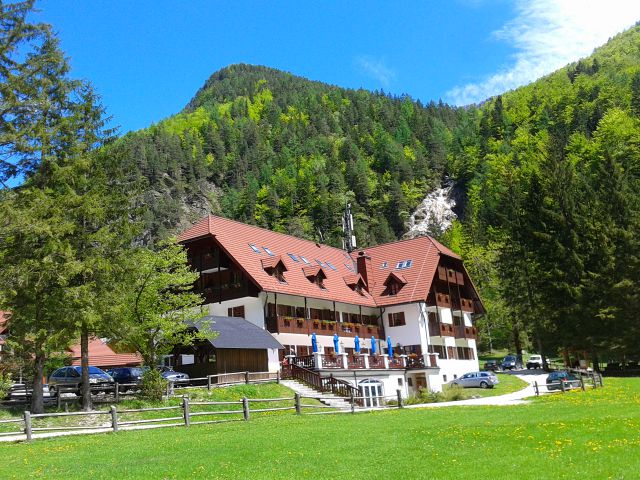 Logarska dolina - Okrešelj 18.5.2013 - foto