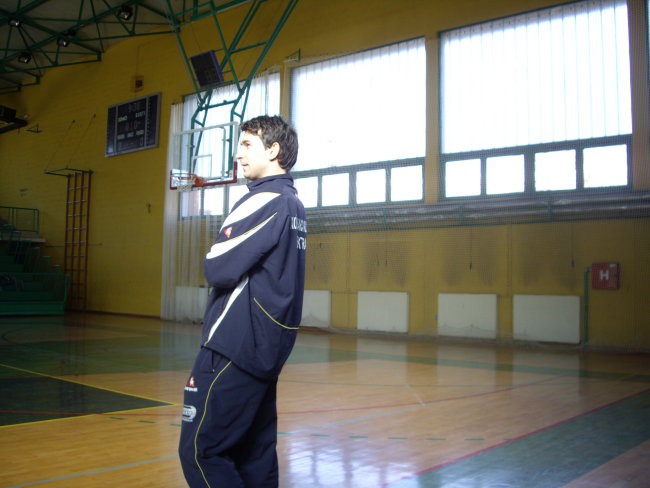 2008-02: Dan Elektre - foto povečava