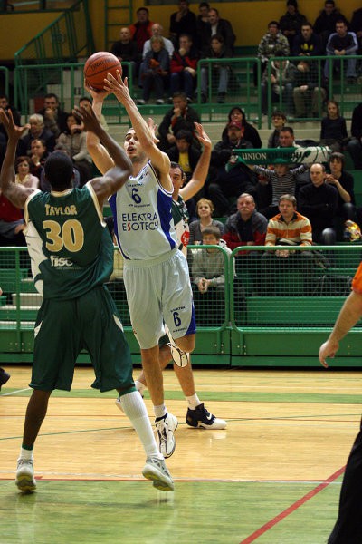 2008-03-19: Elektra Esotech- Union Olimpija - foto povečava