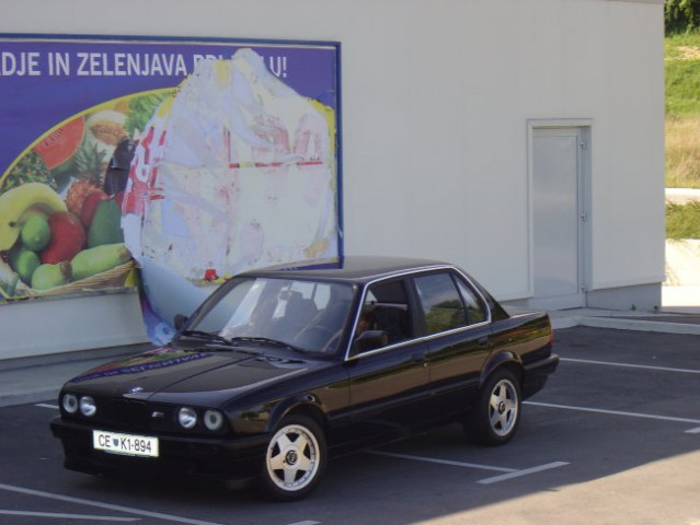 E30 in e46 - foto