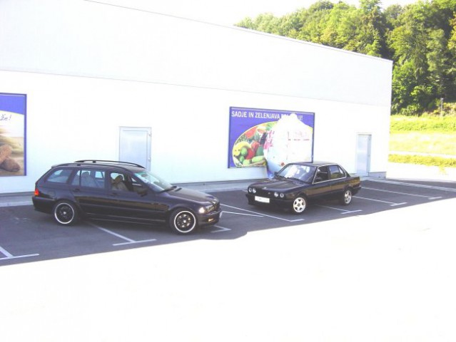 E30 in e46 - foto