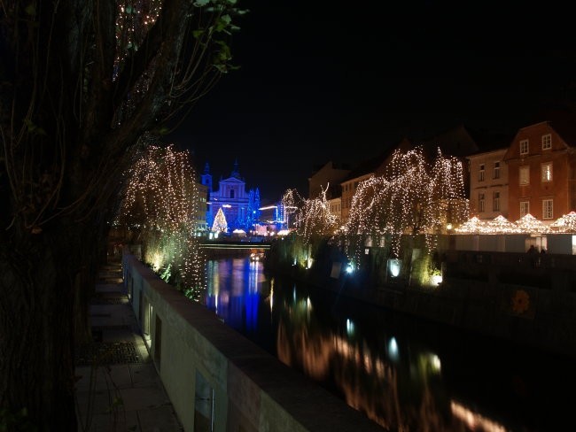 Praznična Ljubljana - foto povečava